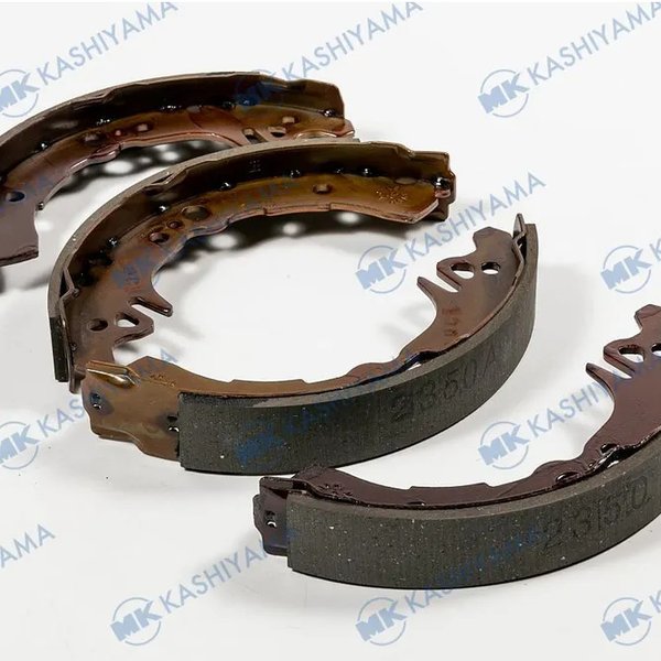 Колодки тормозные задние Toyota NCP10/12 SCP# барабанные R=90 Kashiyama K-2350 (FN2350)